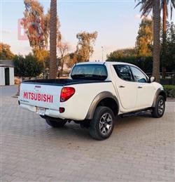 ميتسوبيشي L200